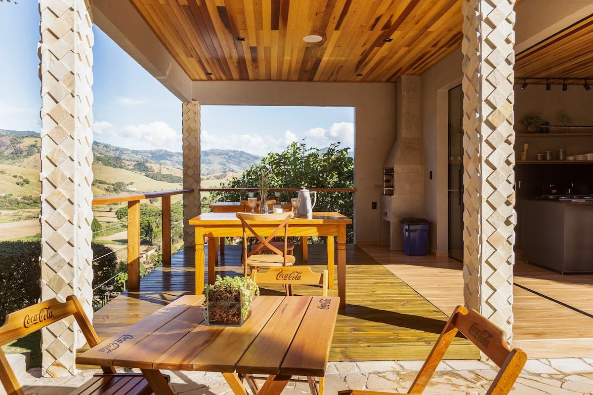 Bacon ipsum dolor amet leberkas drumstick pork chop, jerky turducken shank meatloaf kielbasa beef brisket short ribs venison shankle.