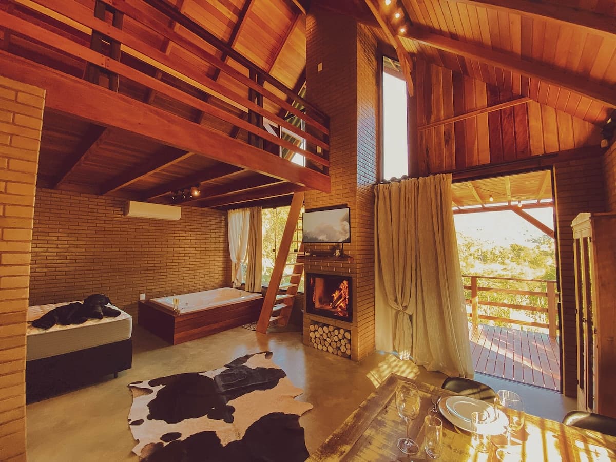 Bacon ipsum dolor amet ham hock shank doner ribeye, pork salami bresaola capicola meatloaf short ribs swine alcatra.