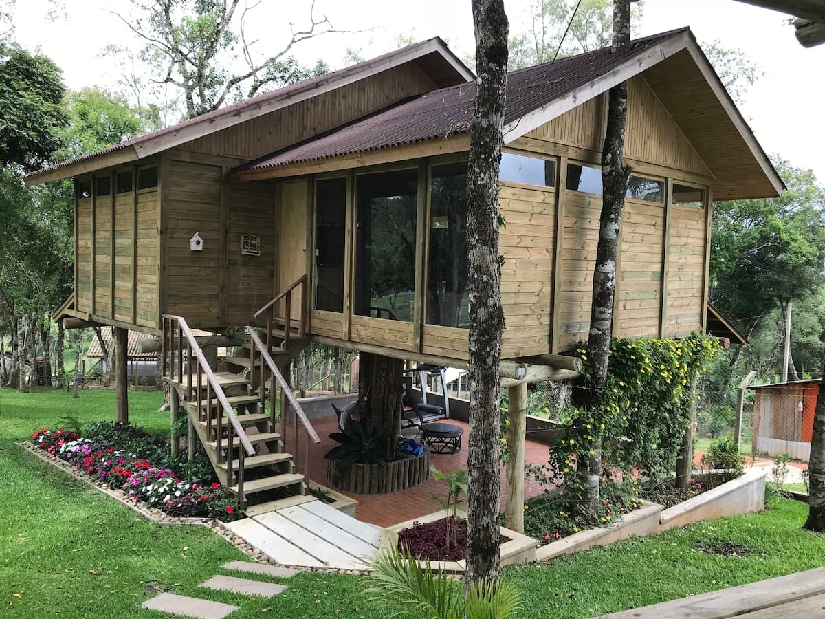 Bacon ipsum dolor amet spare ribs tongue alcatra swine strip steak bacon shankle fatback buffalo pork belly hamburger jowl pig.