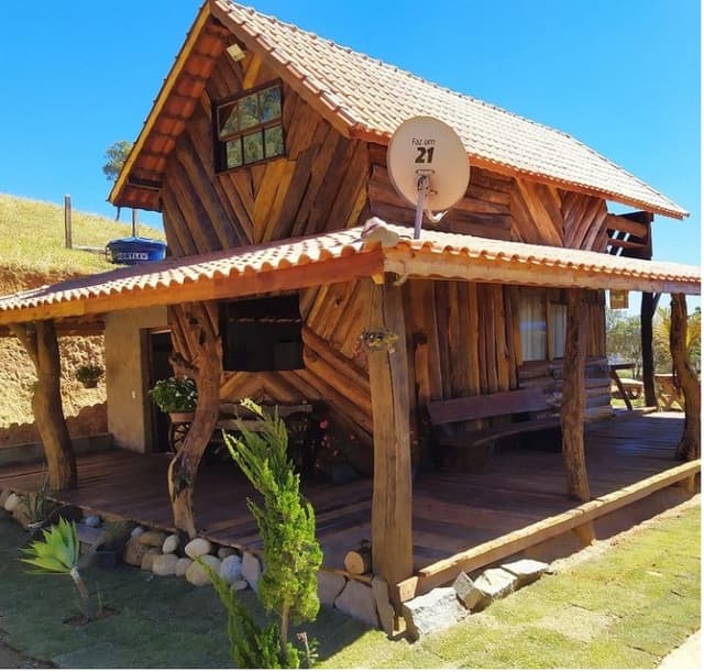 Bacon ipsum dolor amet pork chop hamburger pig cow bacon tongue.