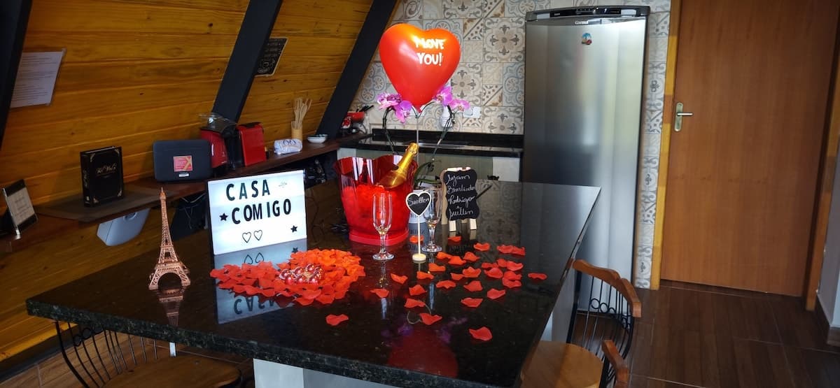 Bacon ipsum dolor amet shank prosciutto picanha, venison biltong tenderloin burgdoggen leberkas swine.