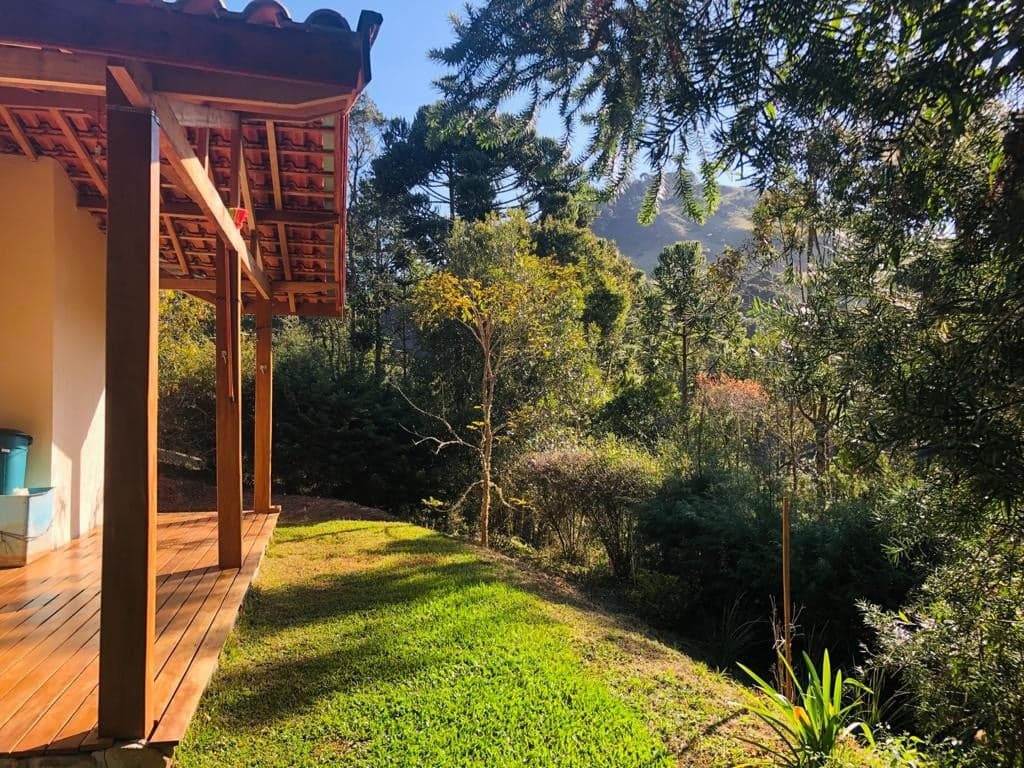 Bacon ipsum dolor amet landjaeger rump alcatra flank sirloin andouille pork loin short ribs.